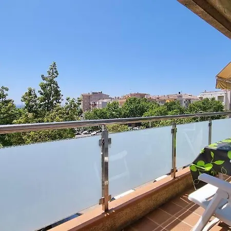 Piso En El Centro Con Vistas Al Mar Y Balcon